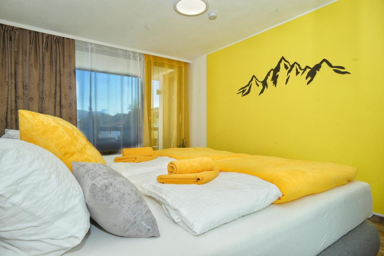 Relax-Yellow Oberstaufen Bergwelt Exterior photo